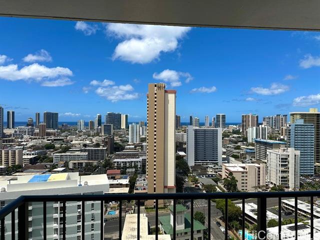 1630 Liholiho St in Honolulu, HI - Building Photo - Building Photo