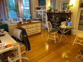 385 Commonwealth Ave, Unit 4 in Boston, MA - Building Photo - Building Photo