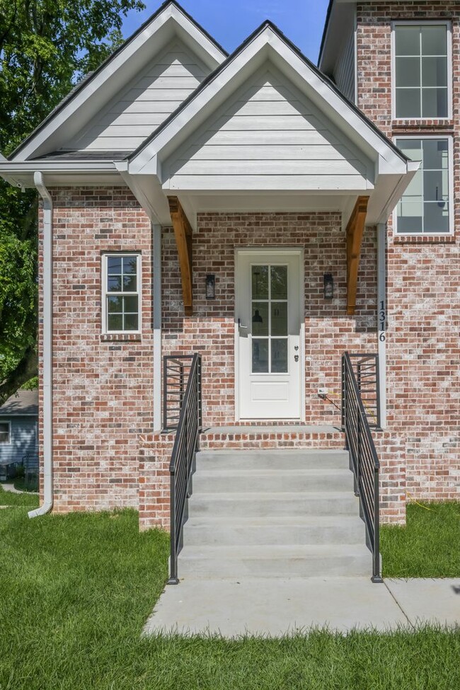 1316 Dodson St in Nashville, TN - Building Photo - Building Photo