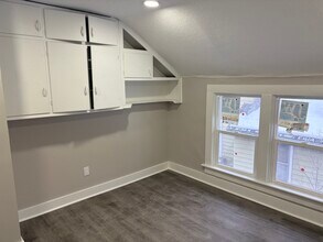 2136 Miner St in Fort Wayne, IN - Building Photo - Building Photo