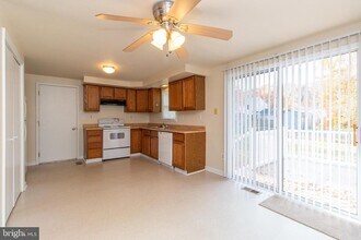 5506 Baskin St in Deale, MD - Building Photo - Building Photo