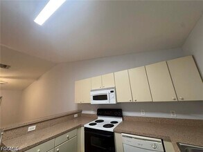 1002 W 12th St in Lehigh Acres, FL - Building Photo - Building Photo