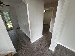 18801 Invermere Ave in Cleveland, OH - Building Photo - Building Photo