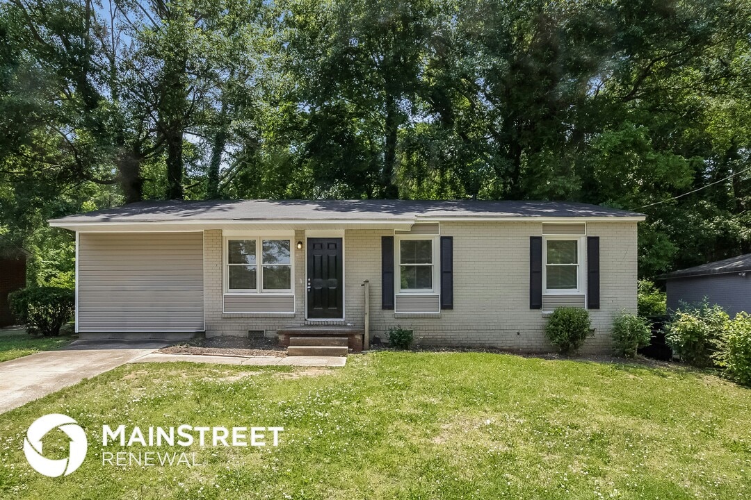 3518 Bolfair Dr NW in Atlanta, GA - Building Photo