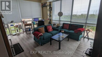 20-420 Thomas Riley Rd in Toronto, ON - Building Photo - Building Photo