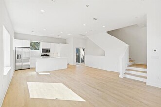 6012 Hudson St in Dallas, TX - Building Photo - Building Photo