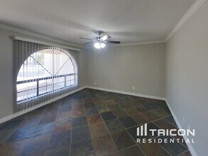 1726 N Summer Cir in Mesa, AZ - Building Photo - Building Photo