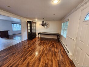 55 Holiday Park Dr in Centereach, NY - Building Photo - Building Photo
