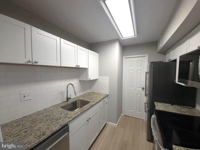 property at 666 W Germantown Pike