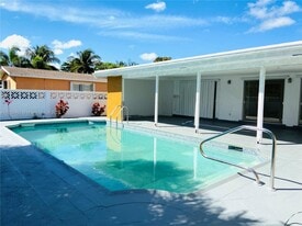 1610 SW 3rd Ave in Pompano Beach, FL - Building Photo