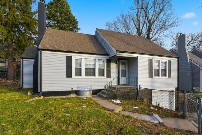 4677 N 60th St in Omaha, NE - Building Photo - Building Photo