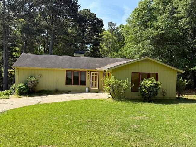 4812 Bentwood Dr in Oakwood, GA - Building Photo - Building Photo