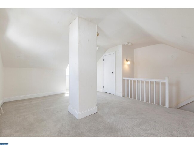 54 Garrett Ave in Bryn Mawr, PA - Building Photo - Building Photo