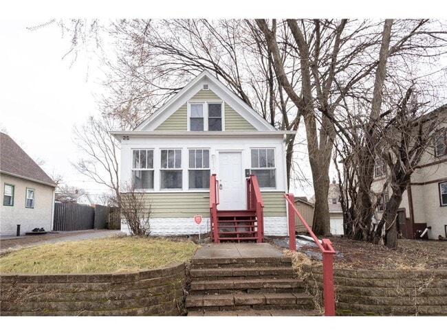 property at 810 Concordia Ave