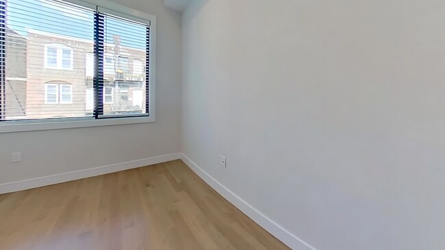 11 Highgate St, Unit 302B in Boston, MA - Building Photo - Building Photo