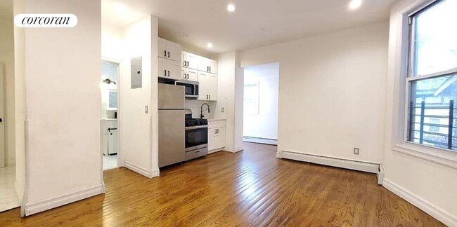 property at 2478 Elm Pl
