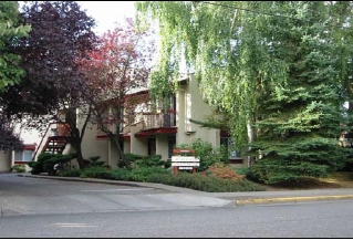 Rio Vista Apartments in Puyallup, WA - Foto de edificio - Building Photo