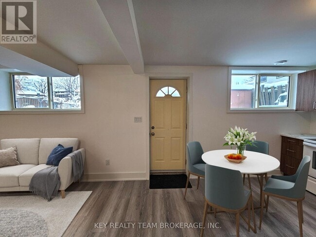 51 Loraine Dr in St Catharines, ON - Building Photo - Building Photo