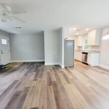 29265 W Line Rd in Delmar, MD - Building Photo - Building Photo