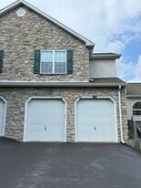 426 Sumner Way in West Chester, PA - Building Photo