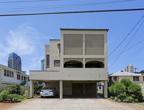 1813 Lime St in Honolulu, HI - Building Photo - Building Photo