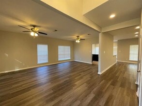 2122 Post Wood Ln in Arlington, TX - Building Photo - Building Photo