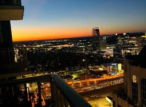 943 Peachtree St NE in Atlanta, GA - Building Photo - Building Photo