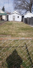 1735 Monroe Ave in Huntington, WV - Building Photo - Building Photo