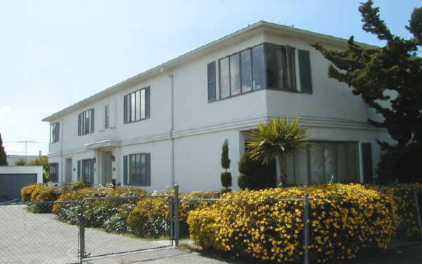 2732 Havenscourt Blvd in Oakland, CA - Building Photo