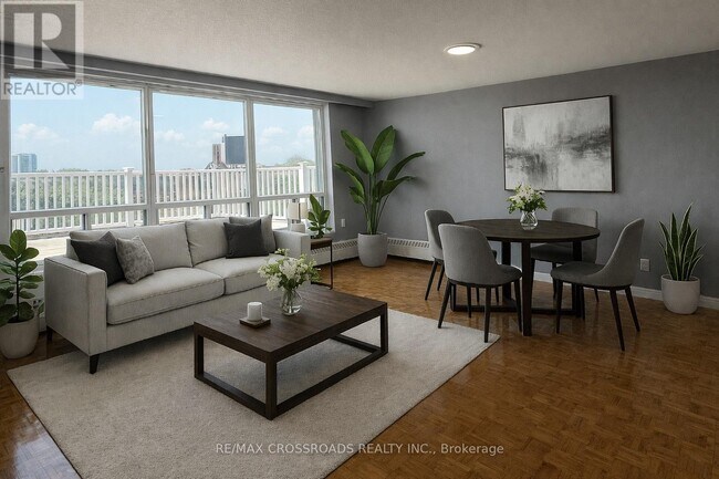 363 Lakeshore Rd E in Mississauga, ON - Building Photo - Building Photo