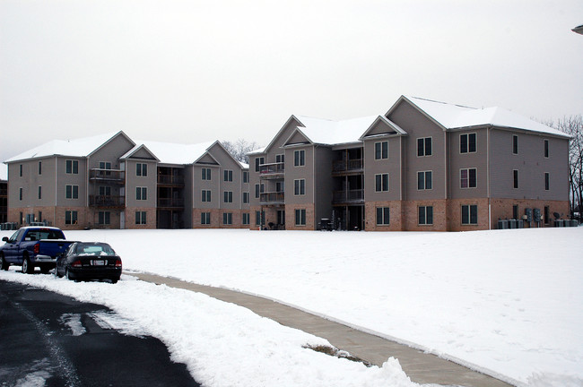 Bassett Dr Apartments in Chambersburg, PA - Foto de edificio - Building Photo