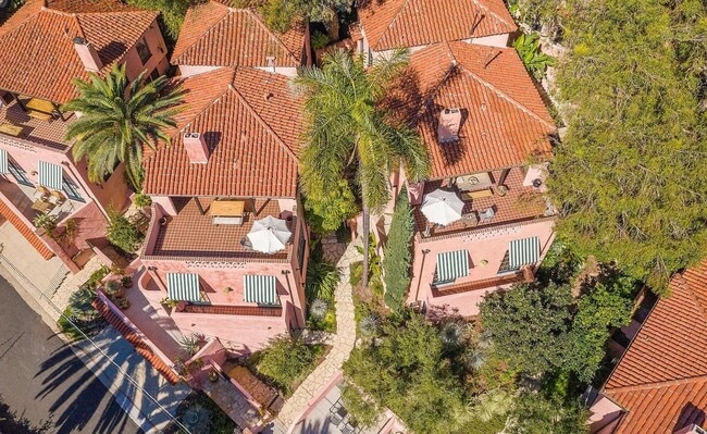 Las Orquideas in Los Angeles, CA - Building Photo - Building Photo