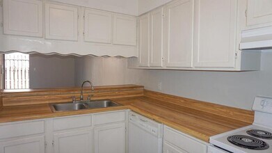 734 Legion Dr in Destin, FL - Building Photo - Building Photo