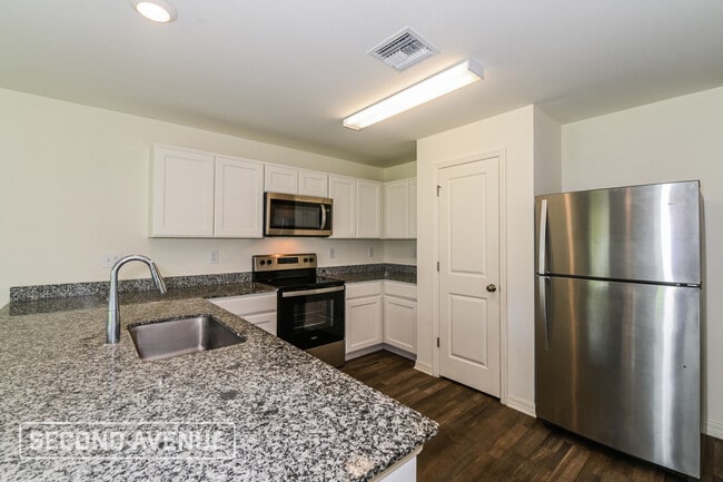property at 1219 Chrysler St