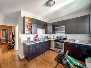 4711 N Albany Ave, Unit K02J in Chicago, IL - Building Photo - Building Photo