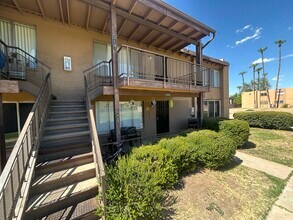 2408 W Campbell Ave in Phoenix, AZ - Building Photo - Building Photo