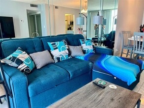 111 Briny Ave in Pompano Beach, FL - Building Photo - Building Photo