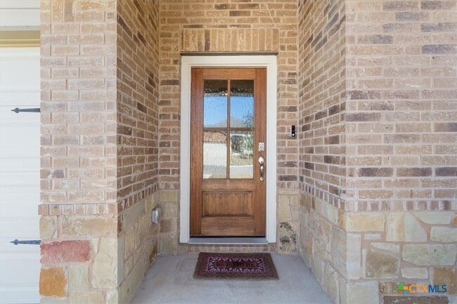 5737 St Charles Dr in Belton, TX - Building Photo - Building Photo