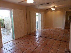 1900 S Palm Canyon Dr in Palm Springs, CA - Building Photo - Building Photo