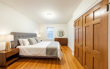 22 Saybrook St, Unit 1 in Boston, MA - Building Photo - Building Photo