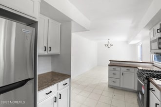 37 Nautilus Dr in Barnegat Township, NJ - Building Photo - Building Photo