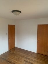 1218 E Lenox Ave in Springfield, IL - Building Photo - Building Photo