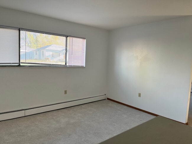 135 Popo Agie St, Unit 3 in Lander, WY - Building Photo - Building Photo