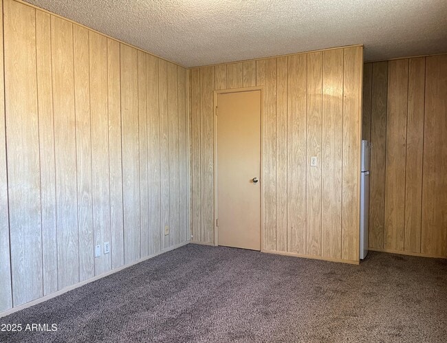 6407 E Avalon St in Mesa, AZ - Building Photo - Building Photo