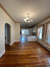 18 Gilmore St, Unit 2 in Everett, MA - Foto de edificio - Building Photo