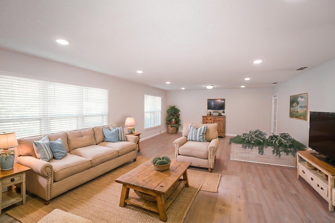 104 Peg-Wen Blvd in Statesboro, GA - Foto de edificio