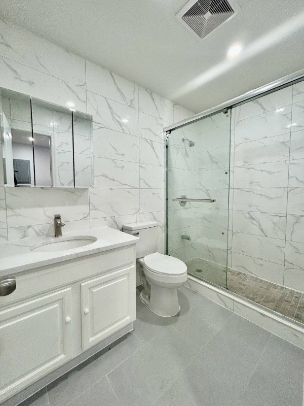 2740 Bath Ave in Brooklyn, NY - Building Photo - Building Photo