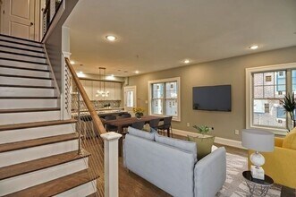 55 Hutchings St in Boston, MA - Building Photo - Building Photo
