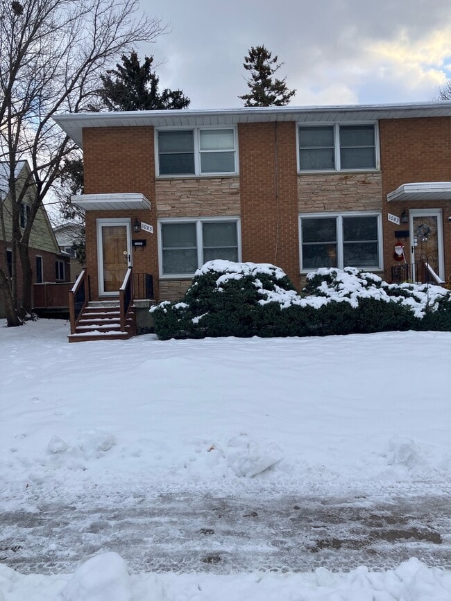 property at 1085 Exmouth St