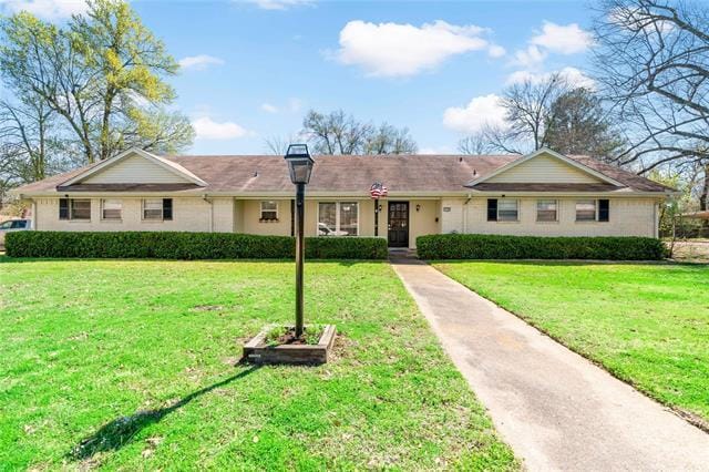property at 2598 Clark Ln